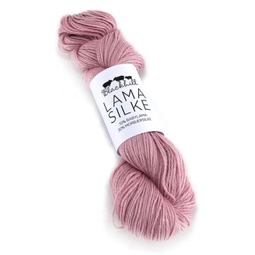 Rosa 209  Blackhill Lama Silke